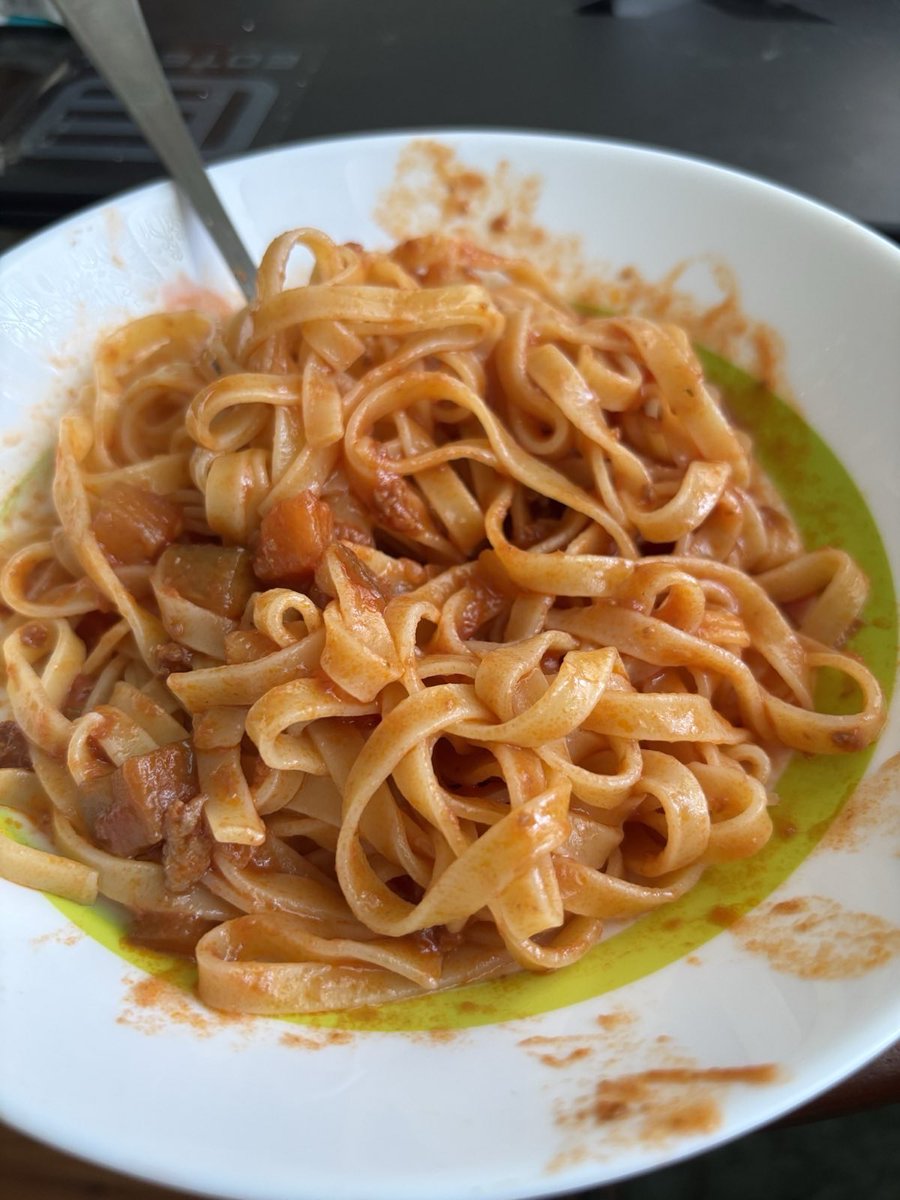 WarNoire's tweet image. Italian tagliatelle with swordfish and eggplant ragรน