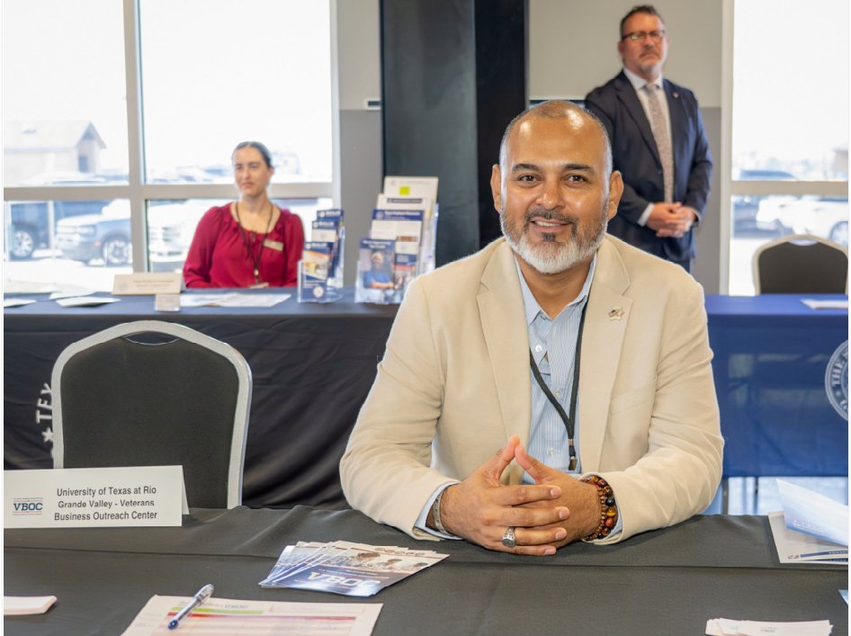 utrgv_vboc's tweet image. 📌UTRGV VBOC Director Juan Santos Flores, present at the Governor&apos;s Small Business Summit Event at Rockport-Fulton last Thursday July 10th, 2025.

#UTRGV #VBOC #Veterans #smallbusinessowner #smallbusiness #Texas #Veteran