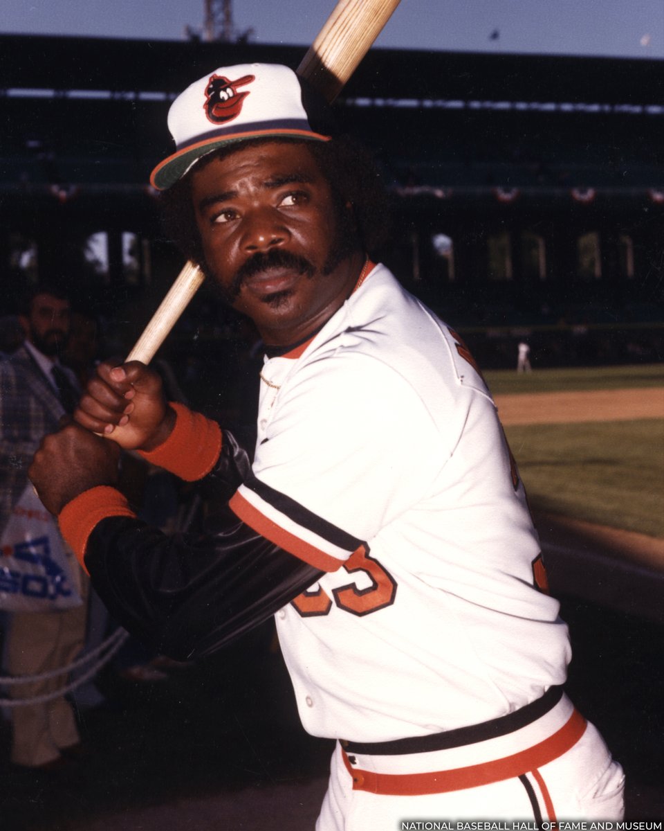 baseballhall's tweet image. On this date in 1996, the @Orioles brought a franchise icon back to Baltimore.
Eddie Murray’s arrival helped the O’s postseason push while the Hall of Famer chased the 500-home run milestone. ow.ly/84bh50WsxVU