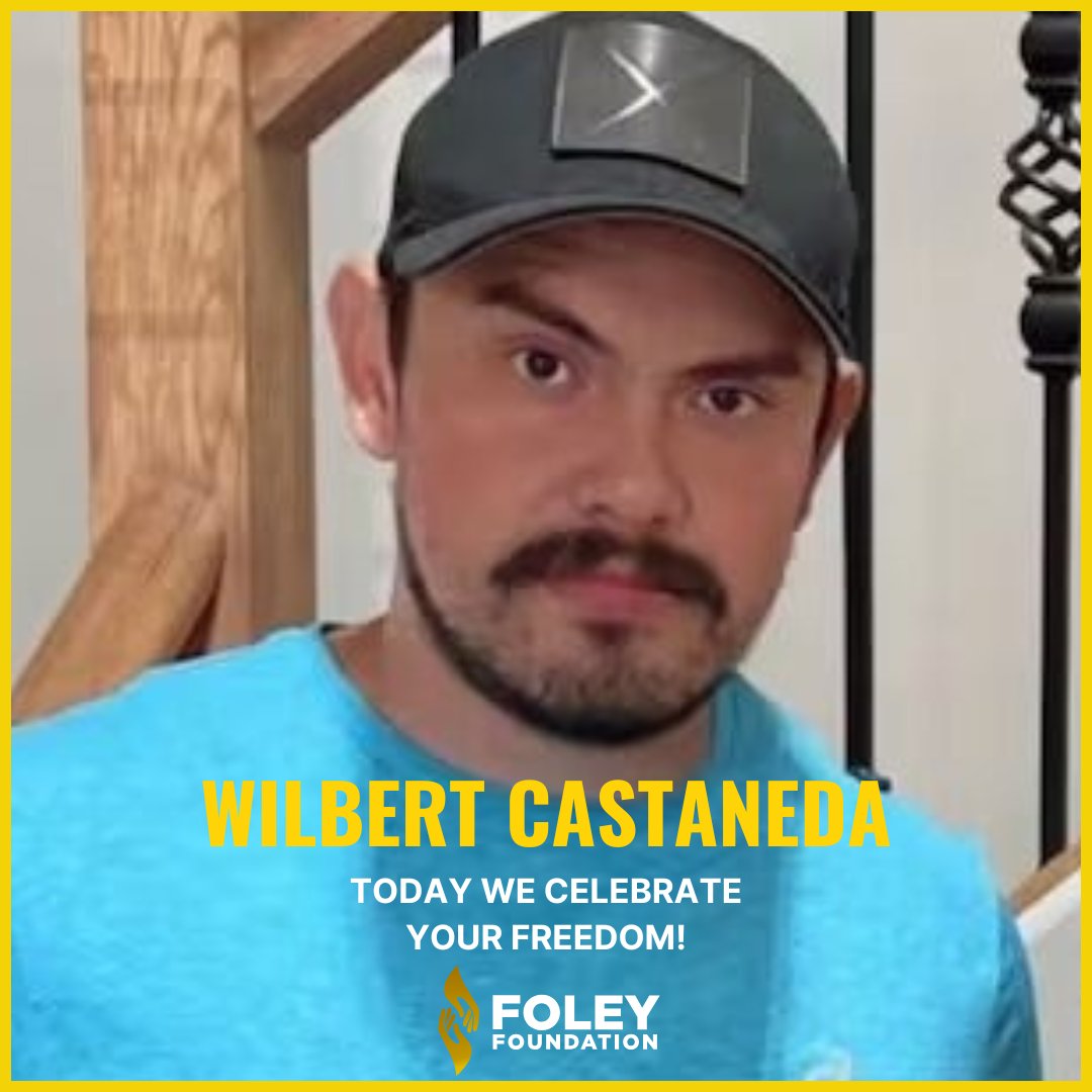 JamesFoleyFund's tweet image. This #MoralCourageMonday we celebrate the releases of Lucas Hunter, Wilbert Castaneda, Jorge Marcelo Vargas and Renzo Castillo! We honor their families who have championed for their release and encourage those with loved ones who are still in captivity to never lose hope for…
