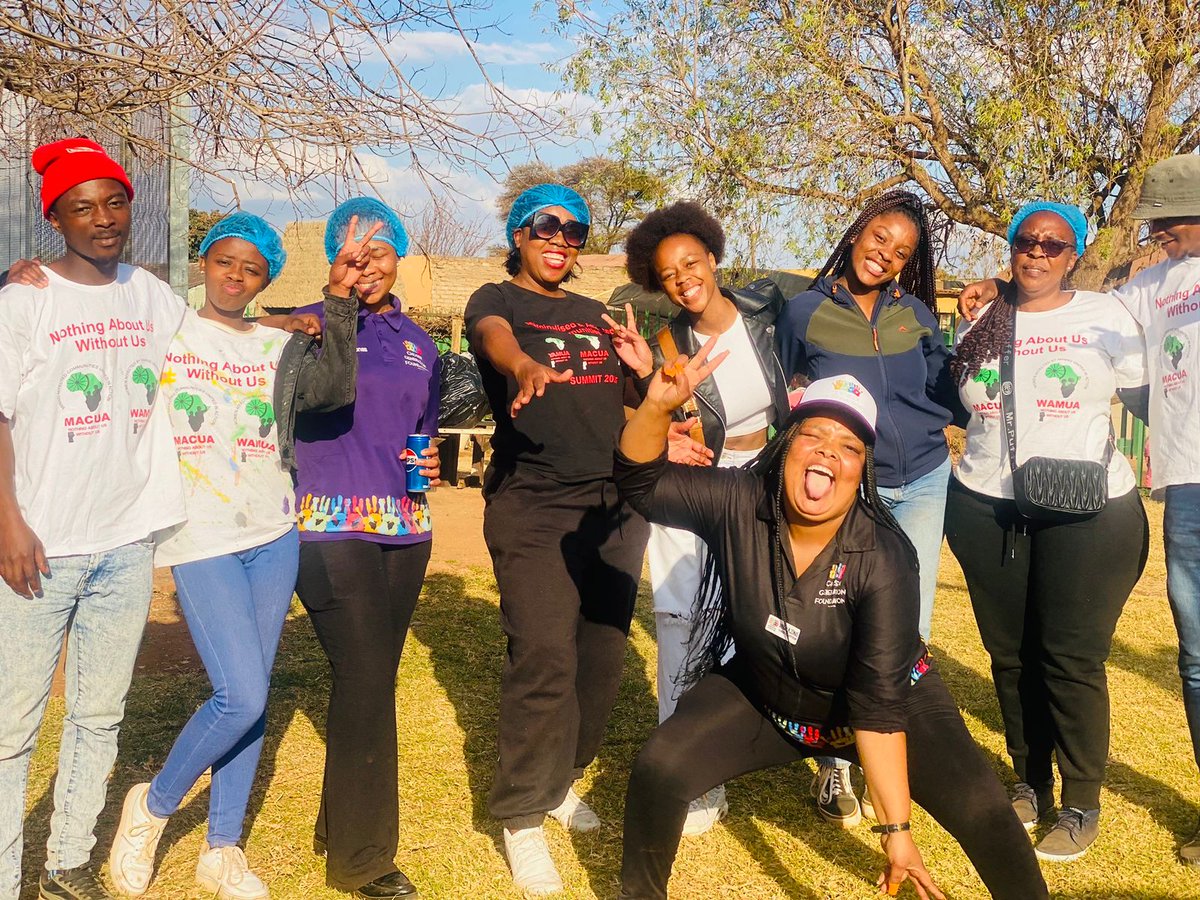 macua_sa's tweet image. This MandelaDay, WAMUA branches in Khutsong, Nyakallong, Thabong  and Bekkersdal drove real change by cleaning up our communities, donating toiletries &amp;amp; food, and serving breakfast &amp;amp; lunch to 200+ orphans alongside the department of Health, Ikamvalethu, Department of Safety, The…