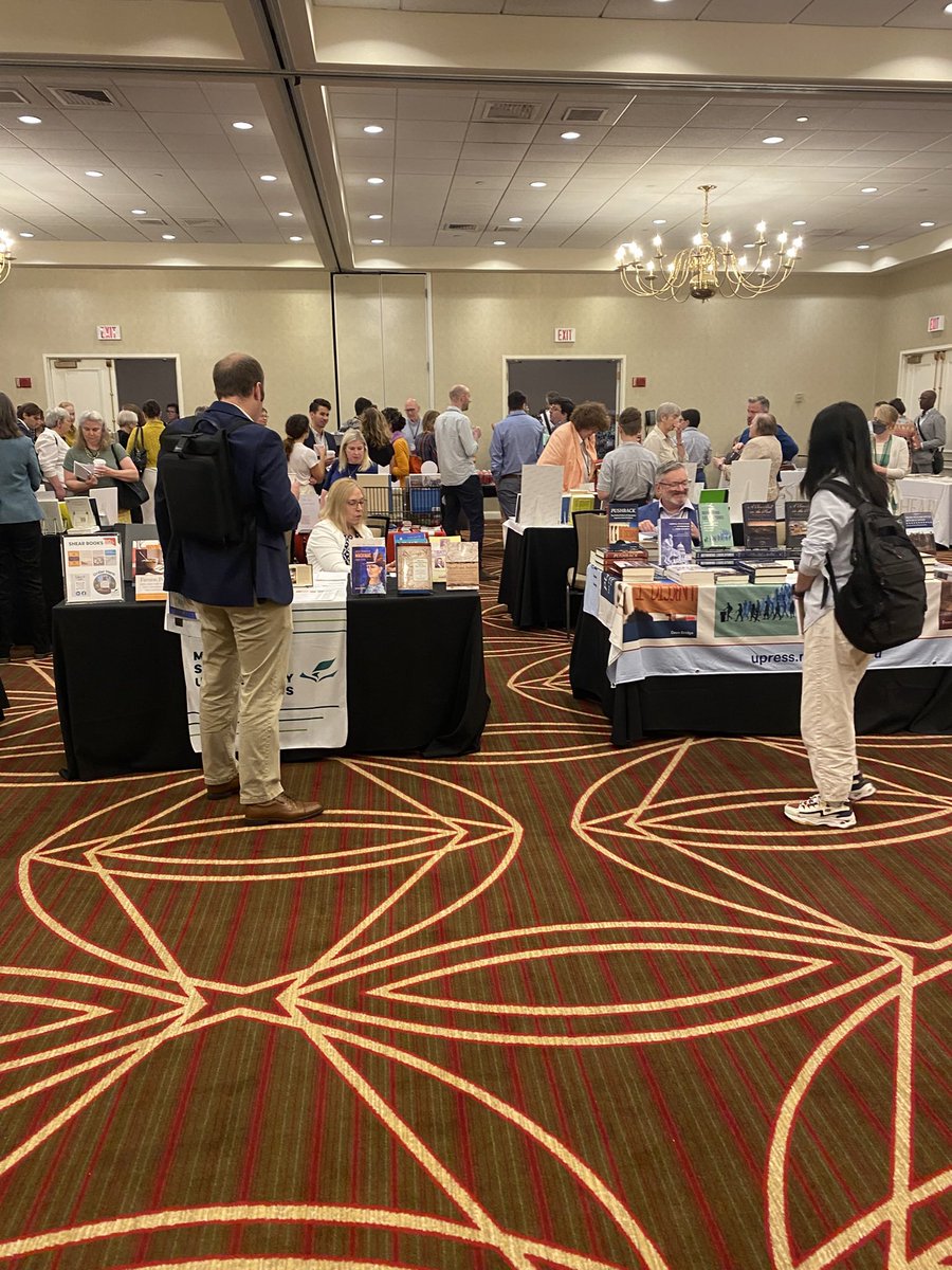 SHEARites's tweet image. The #SHEAR2025 conference is over, but we wanted to highlight some of the great moments of the conference: from the President’s Plenary and Address to the Book Exhibit and Early Career Mentorship Reception. SHEAR would like to thank everyone who attended and participated!