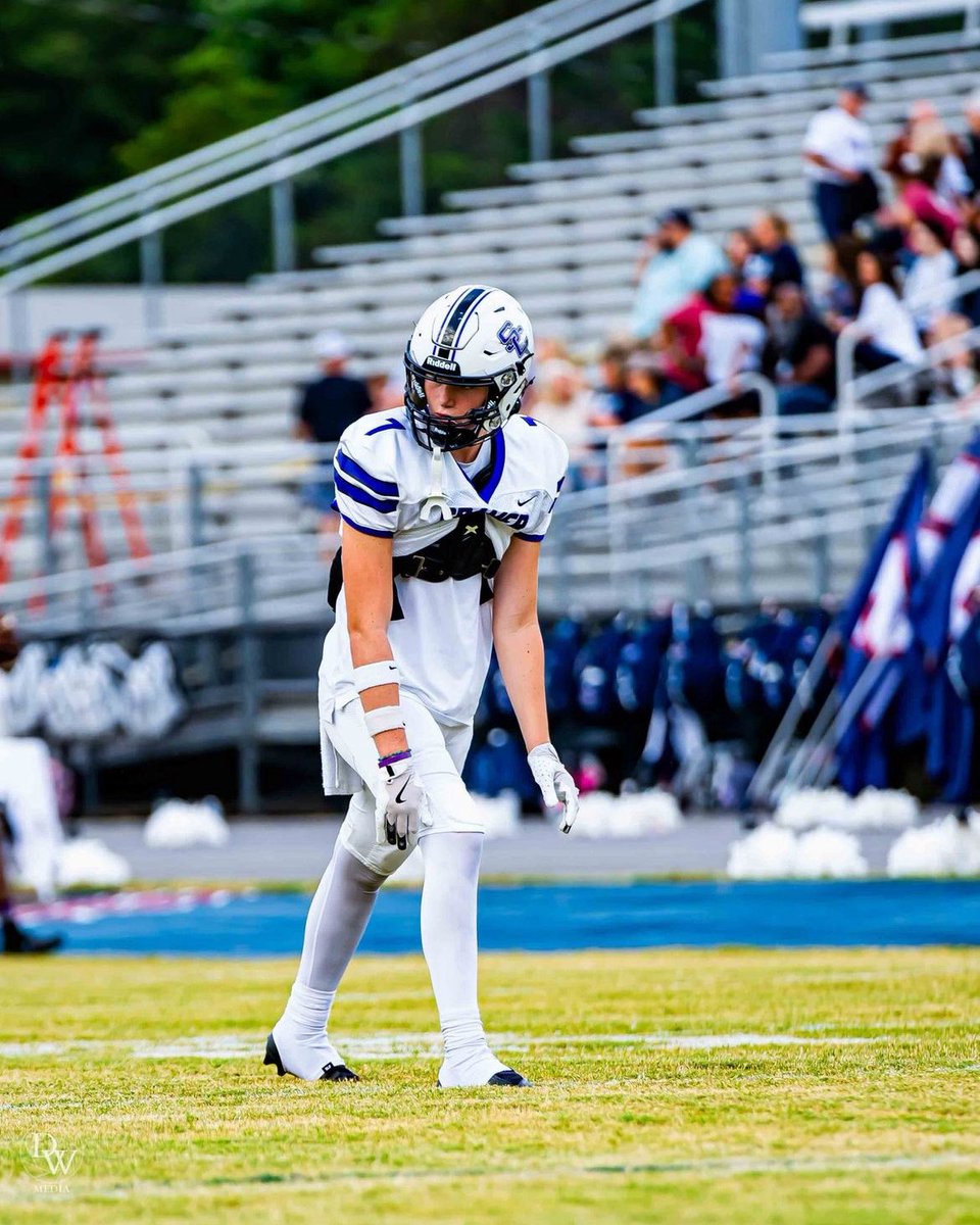 Landon Lee (@landonlee2309) on Twitter photo One more month till we’re under them Friday night lights again!!⚡️<a href="/542Simmons/">Ashton Simmons</a> <a href="/CoachPutt/">Jon 🅿️utnam</a> One more month till we’re under them Friday night lights again!!⚡️<a href="/542Simmons/">Ashton Simmons</a> <a href="/CoachPutt/">Jon 🅿️utnam</a>