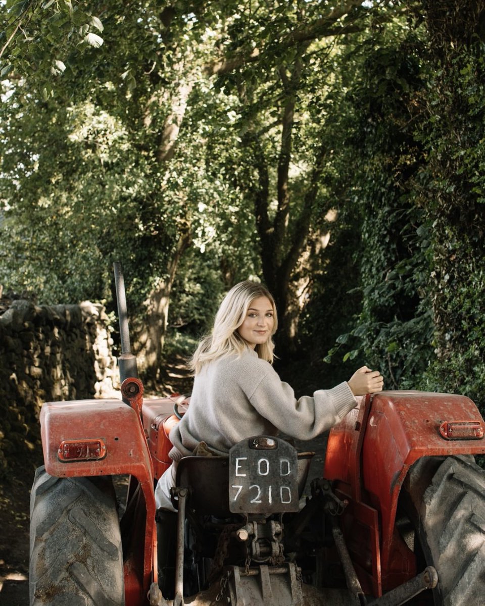 ClarksonsFarm1's tweet image. "Mums have reached out to say my daughters wanting to go into farming. Or I hear about four-year-old girls who want a toy tractor for Christmas, so that’s really nice" - The lovely Harriet