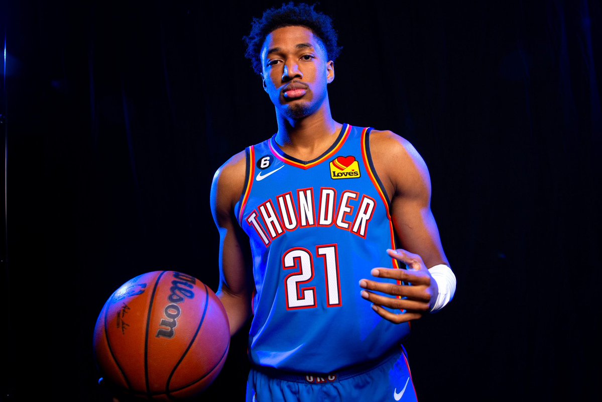 SleeperThunder's tweet image. Happy Aaron Wiggins Day to all who celebrate!
Make sure to celebrate The Man Who Saves Basketball accordingly and responsibly.