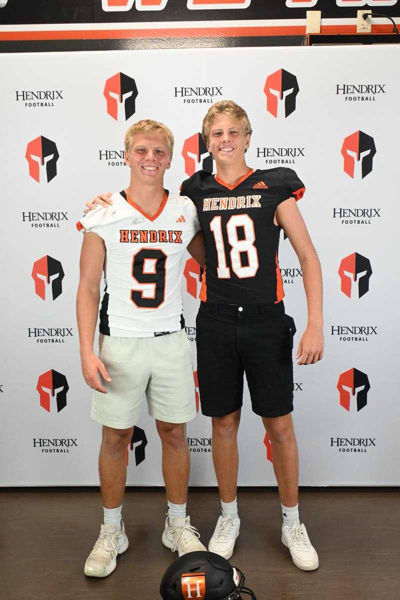 TristanNylander's tweet image. I had a great time @HendrixFootball. Really enjoyed the campus and staff. Thank you for the invite!
@NotCoachBuck @RussHeidiSLC @8_parr