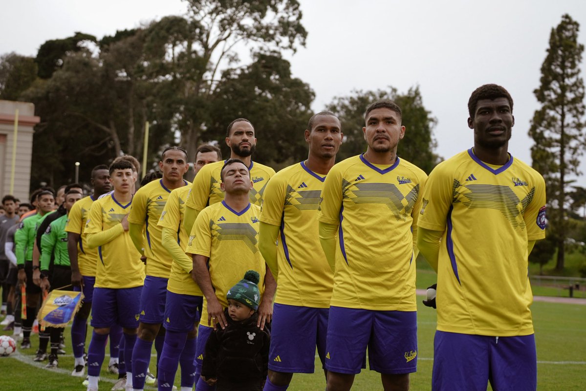 NPSLSoccer's tweet image. .@elfarolito_npsl wins #NPSL West Regional final
Recap: npsl.com/25055/
Photo Credit: Abel Anguiano