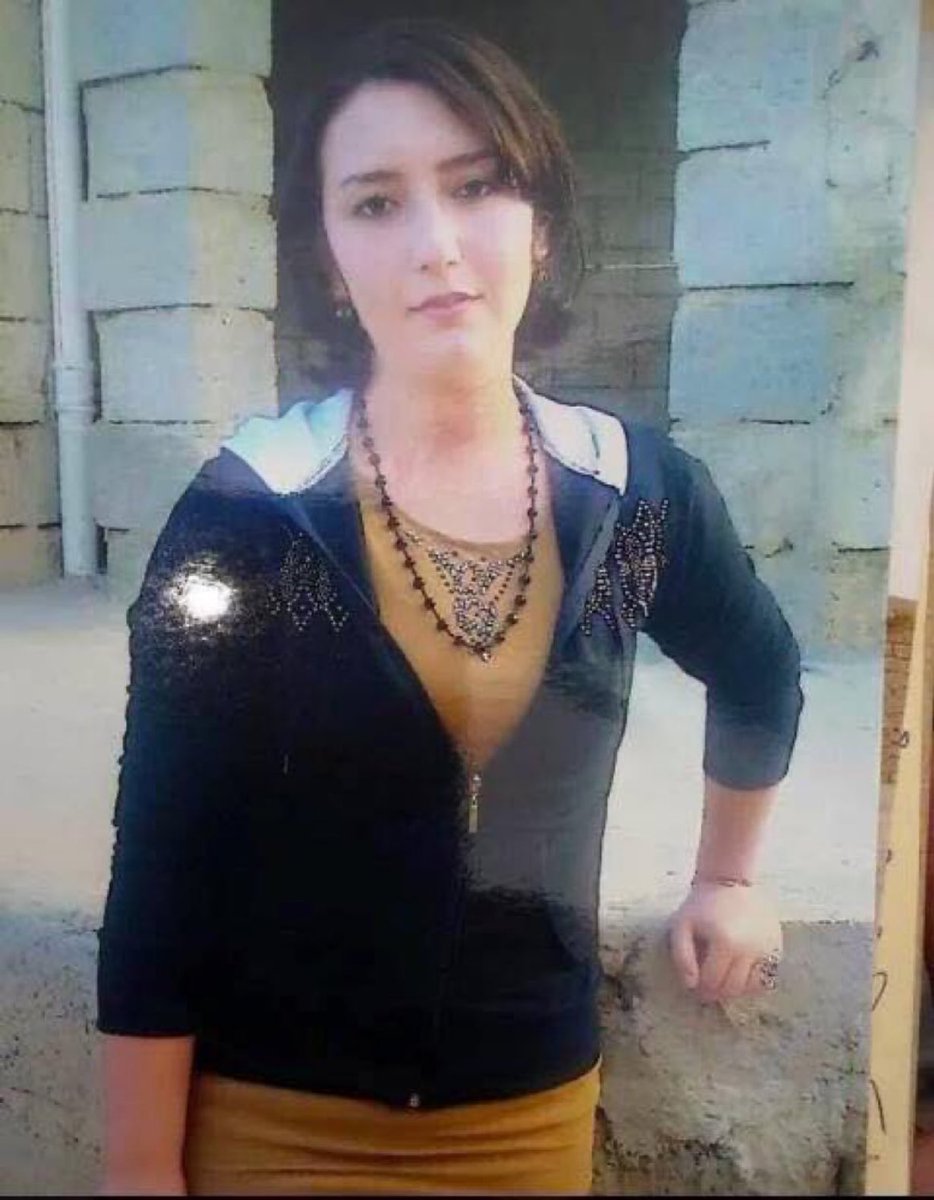 AzatAlsalim's tweet image. This Yezidi girl was kidnapped and enslaved by lSlS terrorists.
She was 18 yrs old and lSlS terrorists wanted to rape her, but she committed suicide before ISIS raped her.
One f hundreds of victims who chosen death over rape and slavery.
There were no protests for Yezidi women!