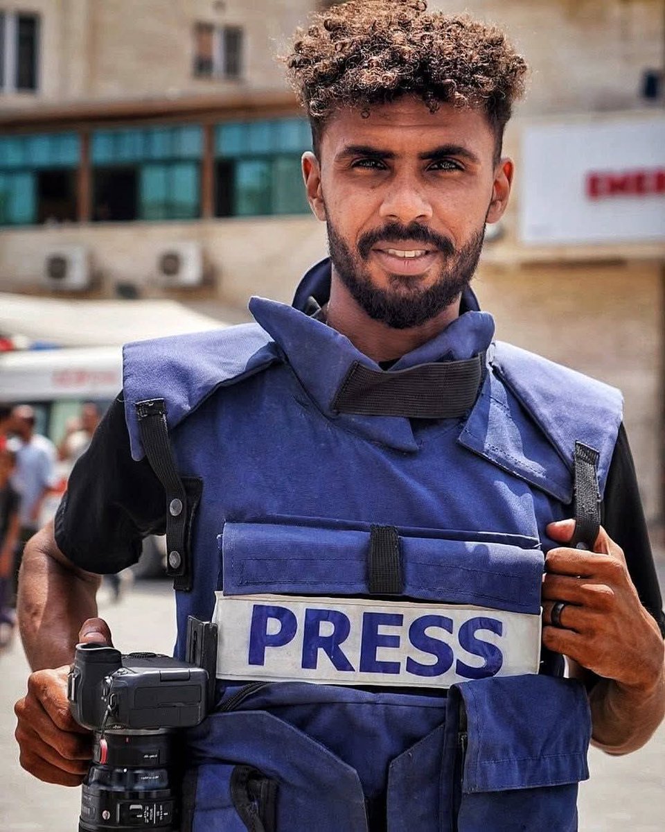 PalPress24's tweet image. Journalist and cameraman Ibrahim Abu Ashiba was injured during the abduction of Dr. Marwan Al-Hams in western Rafah.