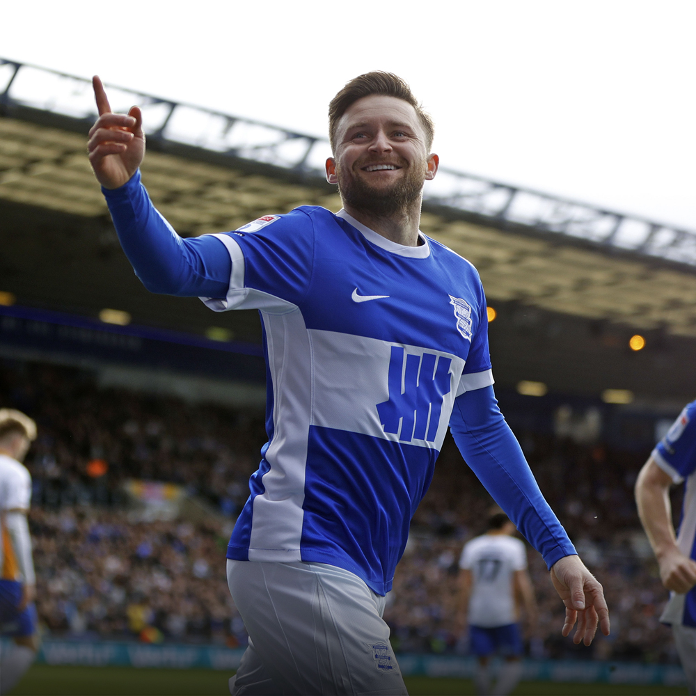 Betfred (@betfred) on Twitter photo Alfie May was directly involved in 24 League One goals last season, only Charlie Kelman (26) had a hand in more. 
Before that, he'd bagged 20+ in three consecutive campaigns in the third tier. 
Huddersfield Town are getting themselves a guarantee of goals. โ
 Alfie May was directly involved in 24 League One goals last season, only Charlie Kelman (26) had a hand in more. 
Before that, he'd bagged 20+ in three consecutive campaigns in the third tier. 
Huddersfield Town are getting themselves a guarantee of goals. โ