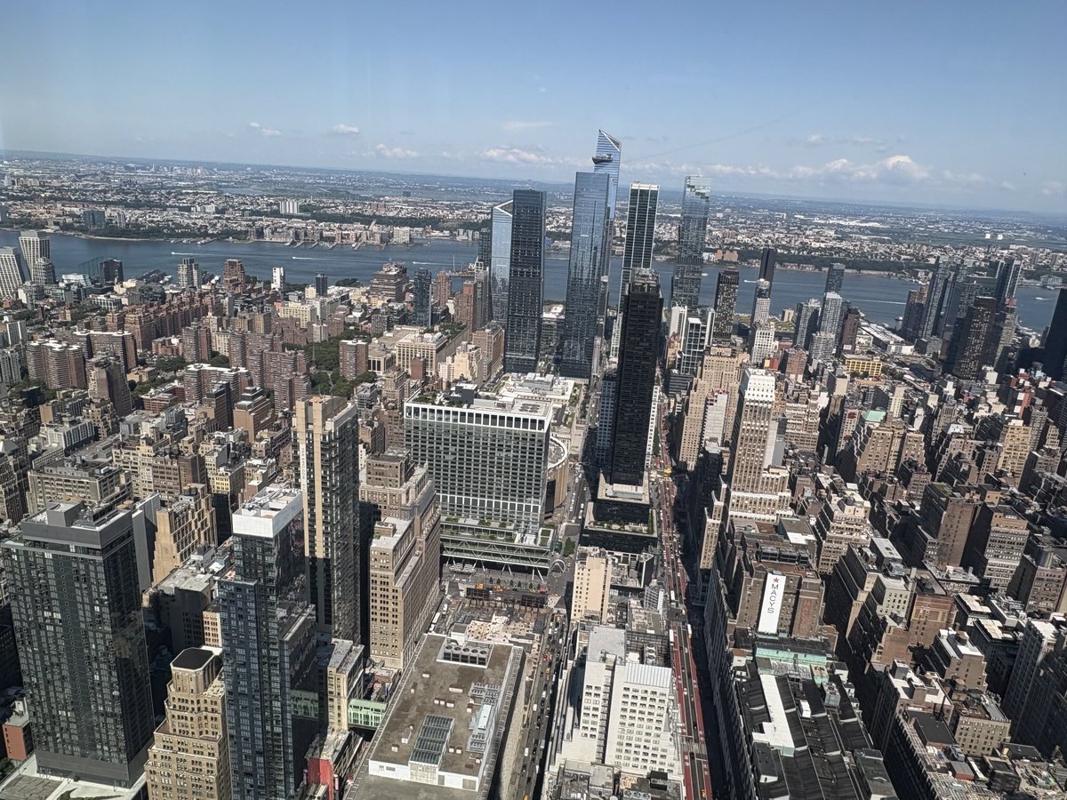 📍New York, New York