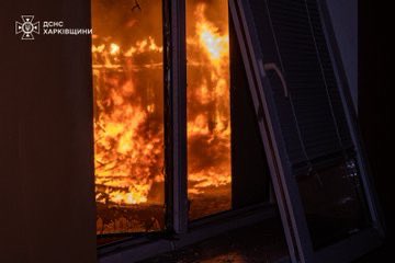 SergiyKyslytsya's tweet image. July 21. 50 - 7 =43 @ZelenskyyUa : «Rescue and emergency efforts are underway in our cities and communities following the Russian attack. Damage has been reported in Kyiv and the region, as well as in the Kharkiv and Ivano-Frankivsk regions. Attack drones were also intercepted…