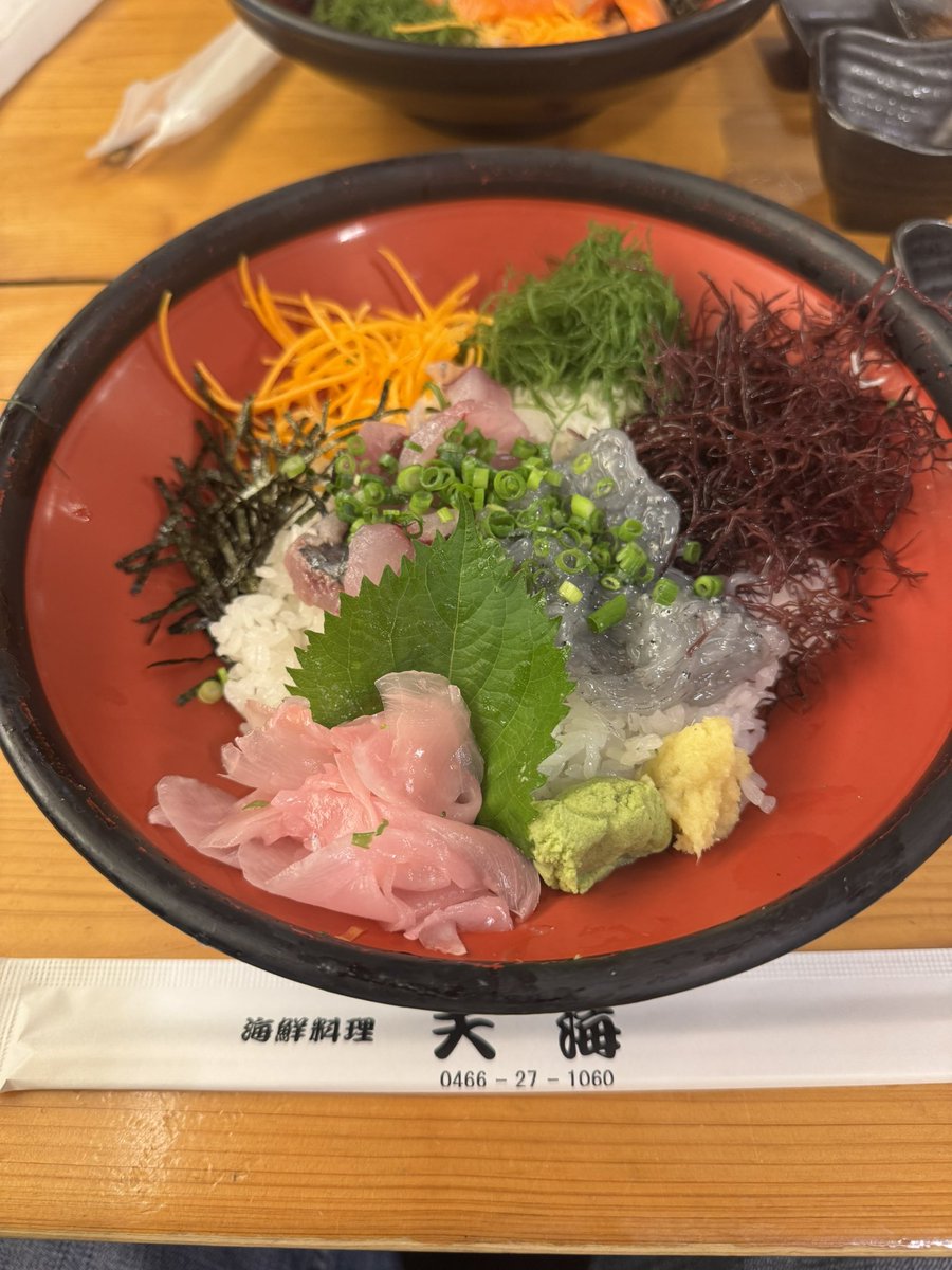 ameyu15985989's tweet image. ビストロハンバーグ食べたあとは
 #potatis
でシェイク飲んで
 #平井大
のフリーライブ行って
江ノ島で海鮮丼食べてギリギリ江ノ島灯篭見て来た！
やっぱこっちは楽しい！海最高〜