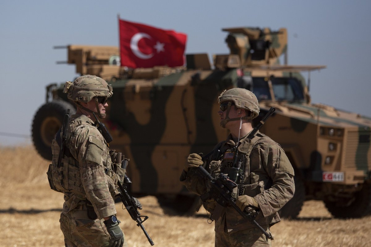 restitutorII's tweet image. 🇸🇾🇺🇸🇹🇷
Syrie: Les États-Unis et la Turquie ont fixé un ultimatum de 30 jours aux FDS/YPG pour qu’ils rejoignent le gouvernement syrien selon MEE.
Les FDS/YPG ne s’y opposent pas, mais réclament de former un corps d’armée autonome au sein de l’armée syrienne, ainsi qu’un statut…