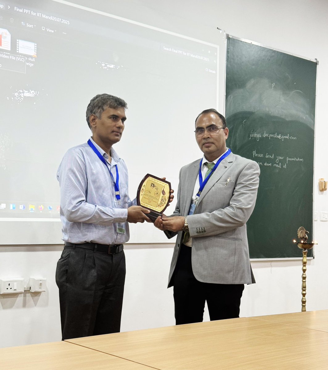 RITESLIMITED's tweet image. #RITES was honoured to be invited to the Workshop on Futuristic Technologies for Energy Efficient, Safe, and Smart Ropeway Systems at @iit__mandi
#TeamRITES shared valuable insights on DPR/FSR studies and Consultancy for ropeway systems.