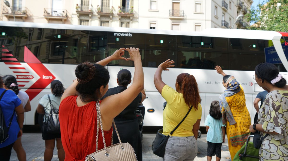 🚌🎒Marxem de colònies!

Avui, infants i adolescents han donat el tret de sortida a una setmana plena d'aventures, descobrint el territori, gaudint de la natura i convivint amb amics i amigues.

💪 Ajuda'ns a seguir activant els factors de protecció 👉  casaldelsinfants.org/donatius-estiu/