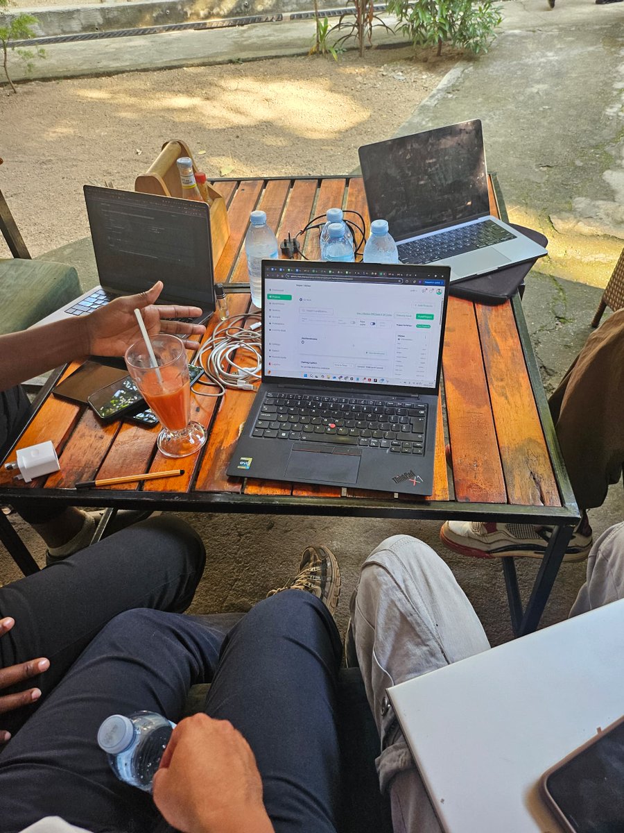 withconvexity_'s tweet image. Our team was recently in Kampala to kick off a mini-pilot for stablecoin-based cash transfers to Emergency Response Rooms (ERRs) in Sudan, using a customised build of the CHATS[chats.cash] platform.

This iteration of CHATS is shaped by the real needs of the ERRs,…