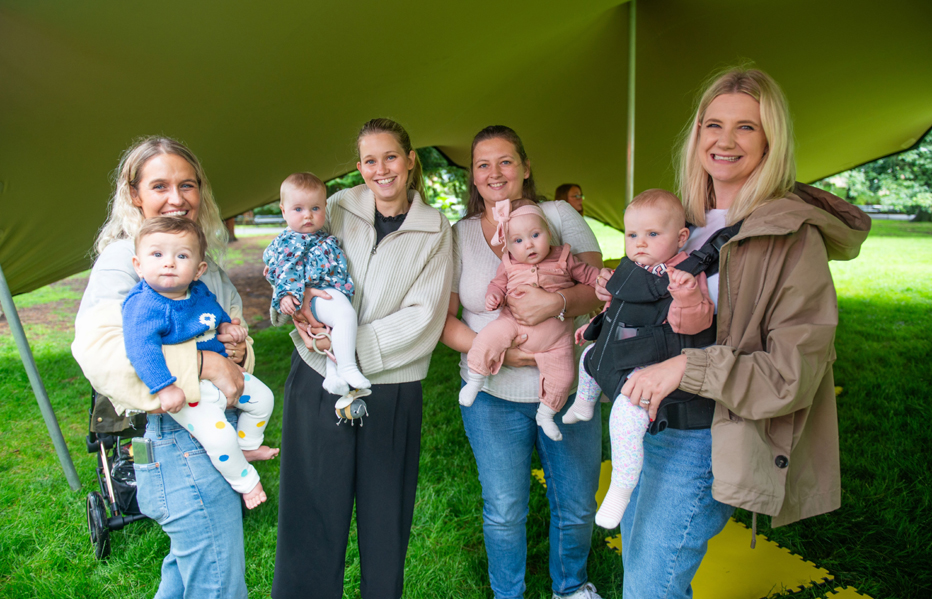 VIEWdigital's tweet image. Day of joy and celebration for mums and babies as @BreastivalNI celebrates its ninth year at Ormeau Park in Belfast – viewdigital.org/day-of-joy-and…