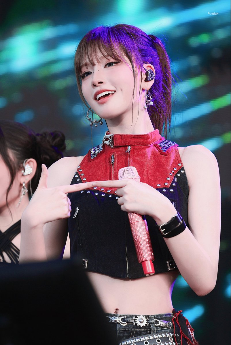 250720 Lollapalooza🇫🇷 Sparkling in Paris💫💫💫 #IVE #아이브 #LIZ