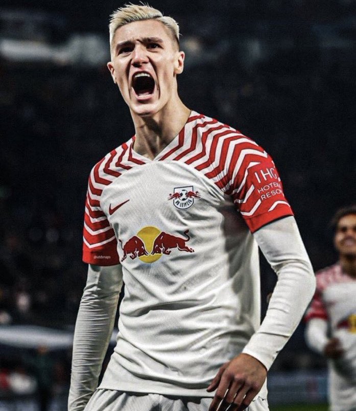 Theheadquartes's tweet image. Will Benjamin Sesko do well at Man United?