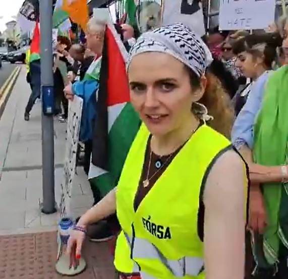 Caoimhinn55's tweet image. Q. Why is Fórsa Trade Union organising counter protests you might ask?
A. Fórsa is the largest Irish trade union for the public service, and the second largest trade union in the state. They are made up of over 89,000 government employees