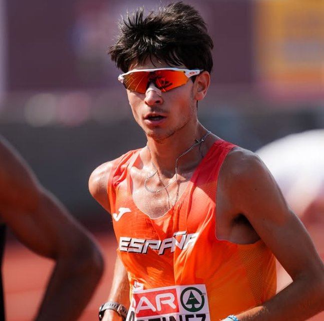 Al marxador Óscar Martínez se li escapa el bronze a l’europeu Sub-23.

L'atleta ha passat la línia de meta en tercera posició, però una penalització d'un minut l'ha baixat a la setena posició.

elprat.digital/2025/07/21/al-…