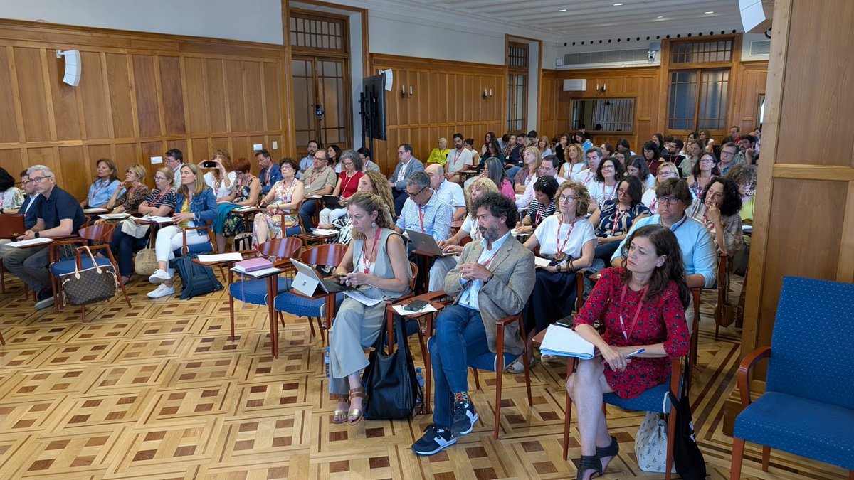 PilarPaneque's tweet image. Dedicamos la mañana a debatir sobre #valorización del conocimiento desde la perspectiva 🇪🇺, con Asunción Fernández Carretero de @EU_ScienceHub, y sobre la política de #transferencia en 🇪🇸, con la DG Elisa Rivera y el Subdir. Fernando Mérida de @CienciaGob
#ANECAenlaUIMP @UIMP