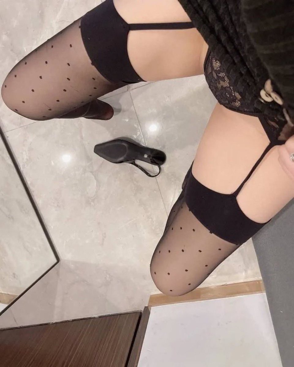 おばさんなのに何処でもおなにーするバカ女です♡