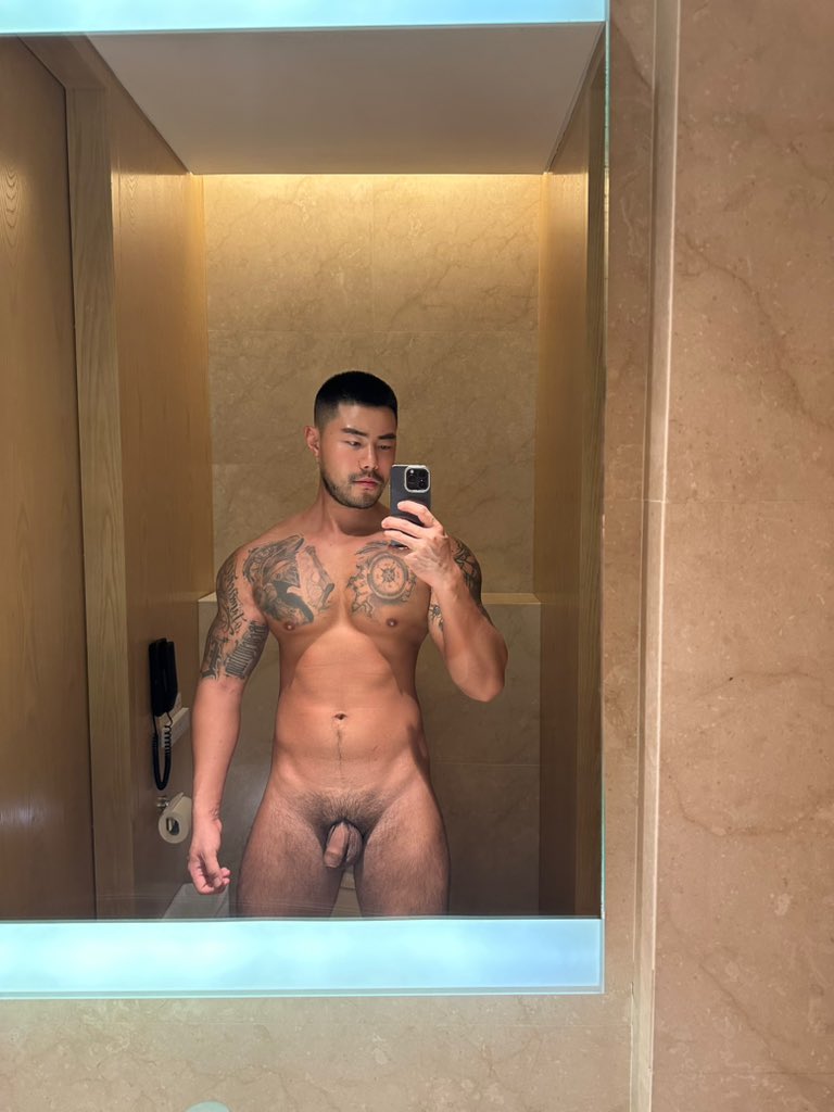 Neil_nan tweet media