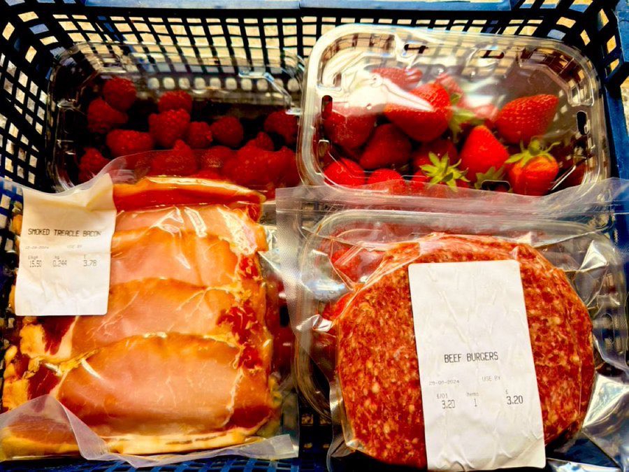 Love British Farmers? Use a British farm shop!🇬🇧