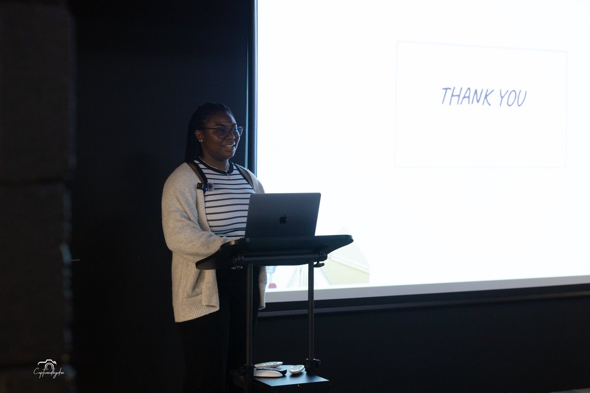 hullfrontend's tweet image. Yorkshire Dev Social moments you won’t want to miss…
Thank you so much for joining us at the Yorkshire Dev social, your presence made a difference - what a fabulous evening.
It was great to see around 30 people in attendance, Derby, Wakefield, York, Hull, Grimsby, Beverley