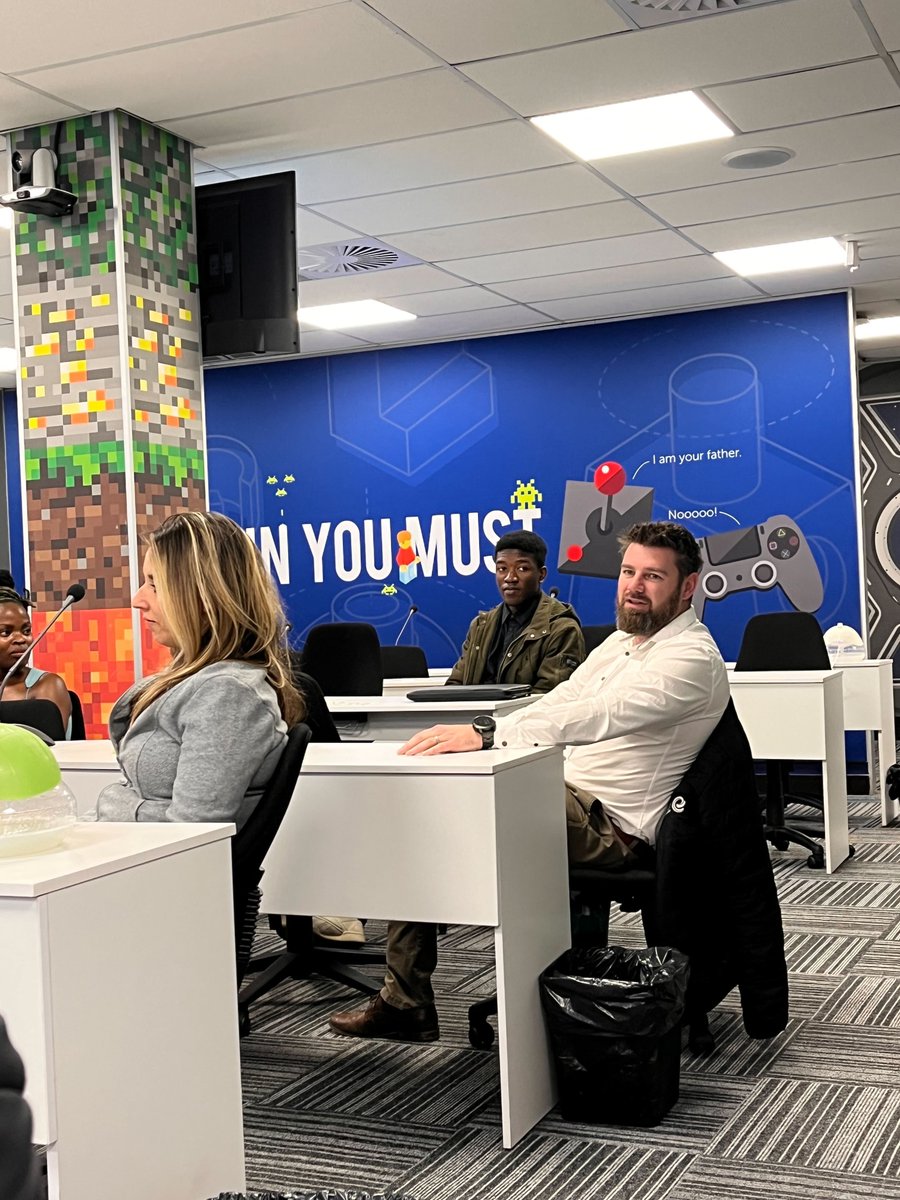 SUGSA's tweet image. Last Thursday's meetup reminded us why community matters! 💭 Our gold sponsor, Entelect didn't just provide a venue; they created the environment for learning at their Melrose Arch offices, complete with great food and drinks that kept conversations flowing. #AgileLearning #SUGSA