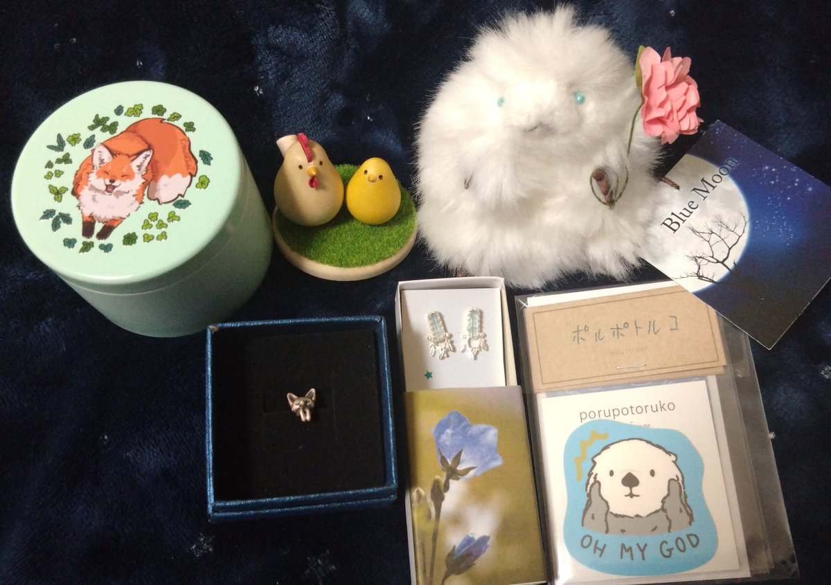 aotuki22's tweet image. 初めて行ったけど楽しかった!一番の目的も無事ゲット!
イエティぬいぐるみ(@blue4moon11様)
フェネックピアス(@shijimineko様)
アクアマリンピアス(@minori0950様)
鶏とひよこ(@inuimokko様)
狐ステッカー缶(@Kitsune_Hyoka様)
OMGラッコ(@porupotoruko366様)
#博物ふぇす収穫祭