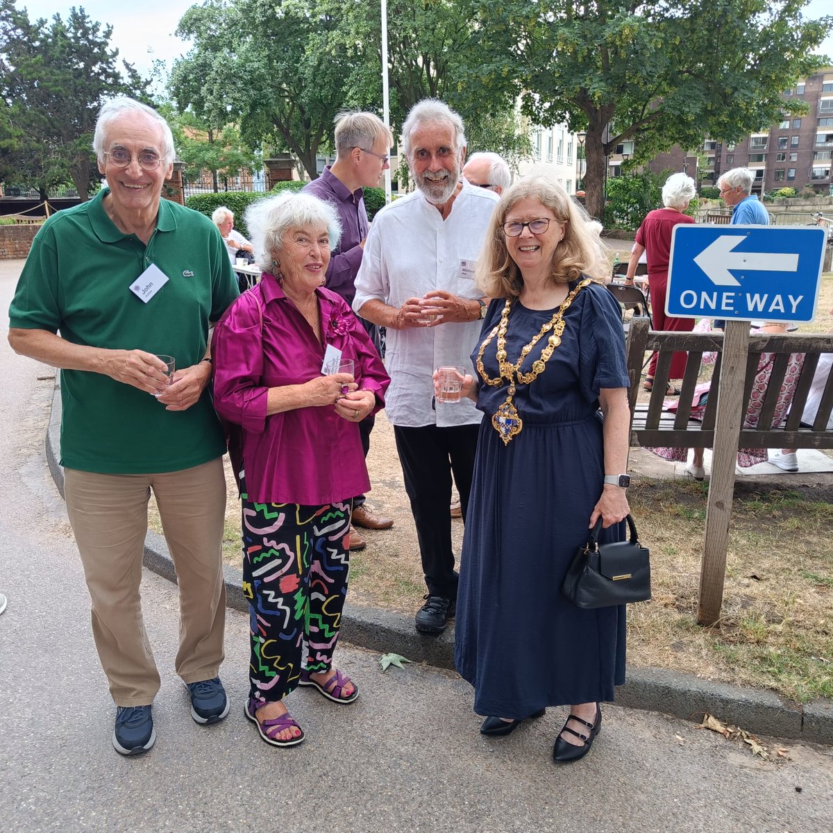 WandsworthMayor's tweet image. The Deputy Mayor attended the summer party of The Battersea Society in the grounds of St Mary's Church, meeting residents who have a shared interest in protecting the past, engaging in the present and helping shape a better future for Battersea.