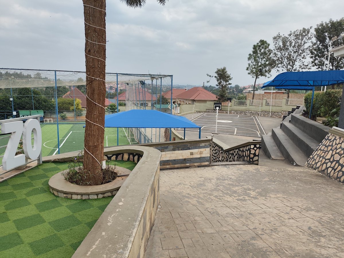 SadiikiAdams's tweet image. There is a very nice sports arena in Kakoba, Mbarara City called Mbarara Sports Arena owned by @eddykenzoficial.
I visited it today and loved it.