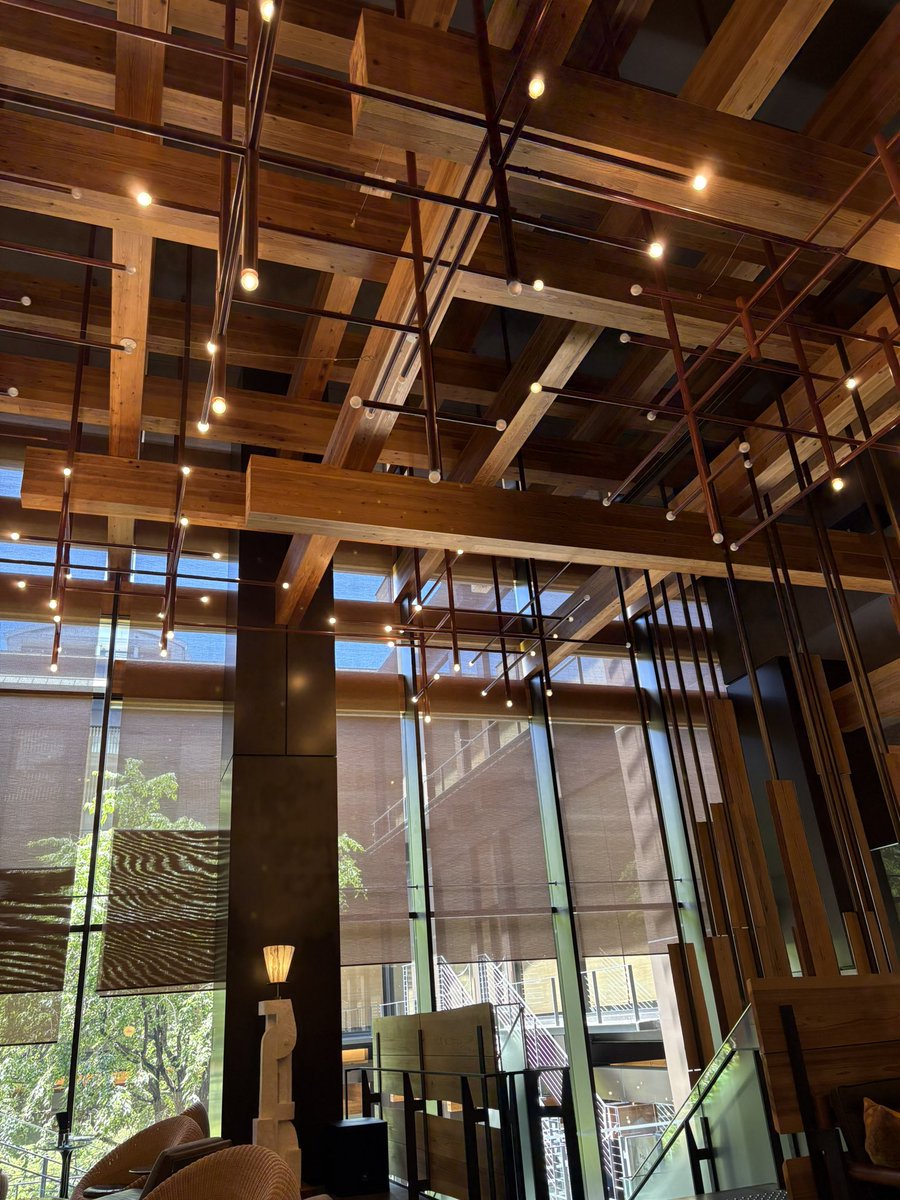 yuma_rose's tweet image. エースホテルは想像以上に心地よくて、自分に合った空間でした。

また関西に行く時は再訪したいです😌

オマケ:心地よすぎてチェックアウト後に戻ってきてホテルのレストランでタコス食べた🌮😋めちゃくちゃ美味しかったー！

#acehotel