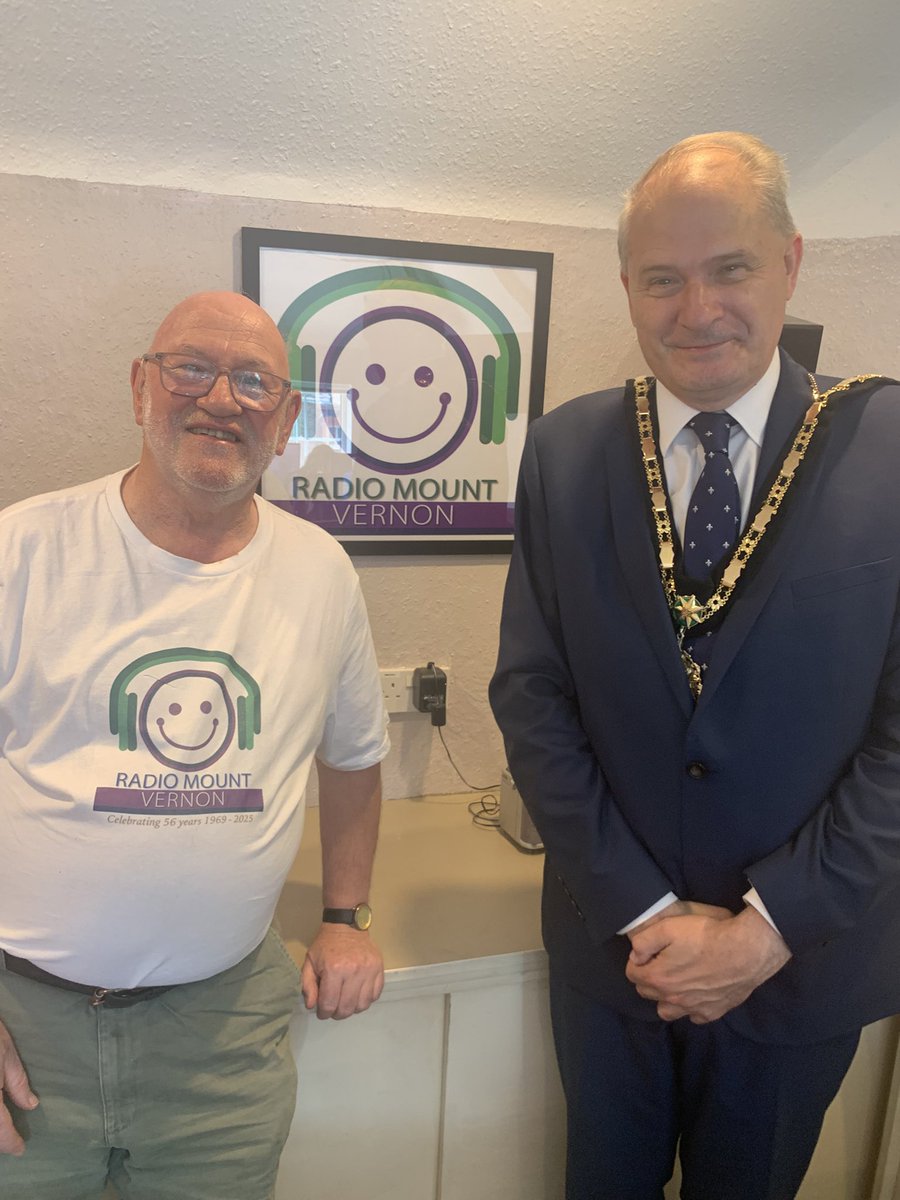 HillingdonMayor's tweet image. With Mount Vernon Radio over the weekend on a volunteer recruitment day, and a dry run for my desert island disks! Wonderful people doing a great job. Thanks everyone.