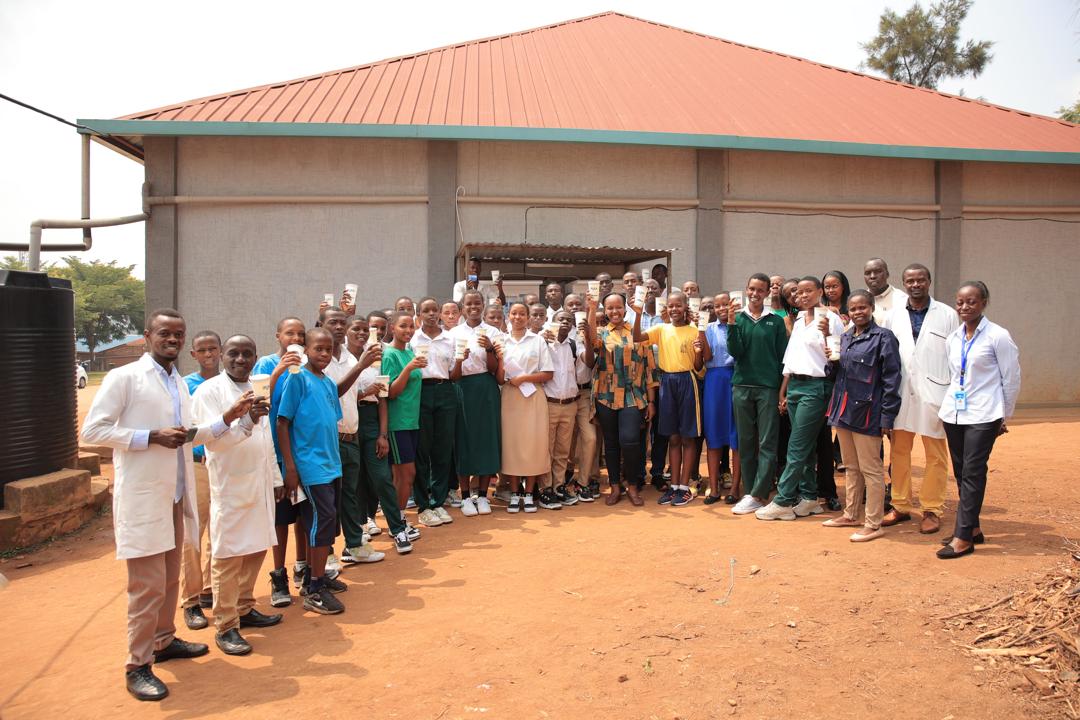 Our CEO Yvette Ishimwe experiencing the impact of our Smart Water ATMs, transforming access to safe drinking water for students across Rwanda. It’s such a proud and exciting moment for us at IRIBA Water Group. We love to see it 🙌

#womeninleadership #IRIBAimpact #schools