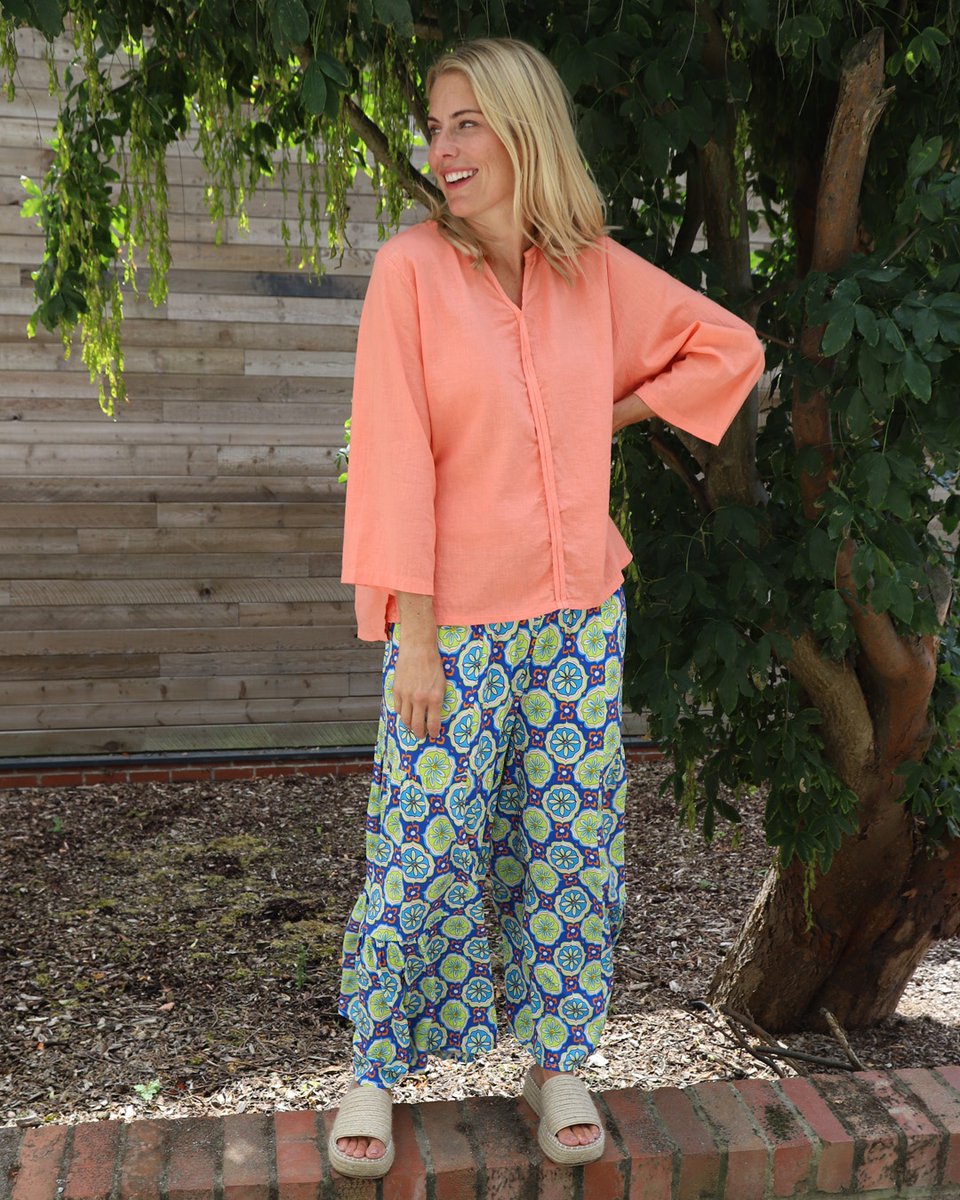 KitandKaboodal's tweet photo. Meet the combo to love this season, mix and match Grace and Maribel Trousers for a chic look😍

https://t.co/6jPbtV2Mei https://t.co/MPT9laLAyG