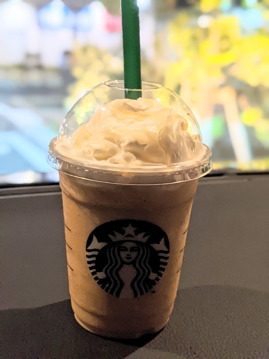 sashitsuri7684's tweet image. 体重↓傾向で気になっていた方。昨日今日もほぼ食べてなくて見取り対応ではない方で好きな物すら食べたくないと言っていると送り。イノラスチャレンジ!と思って皆に言ったら絶対飲まないよあの人は!って言われたけど元気になってほしい、力をつけてほしいと言ったら全量飲用。何事も諦めずチャレンジ