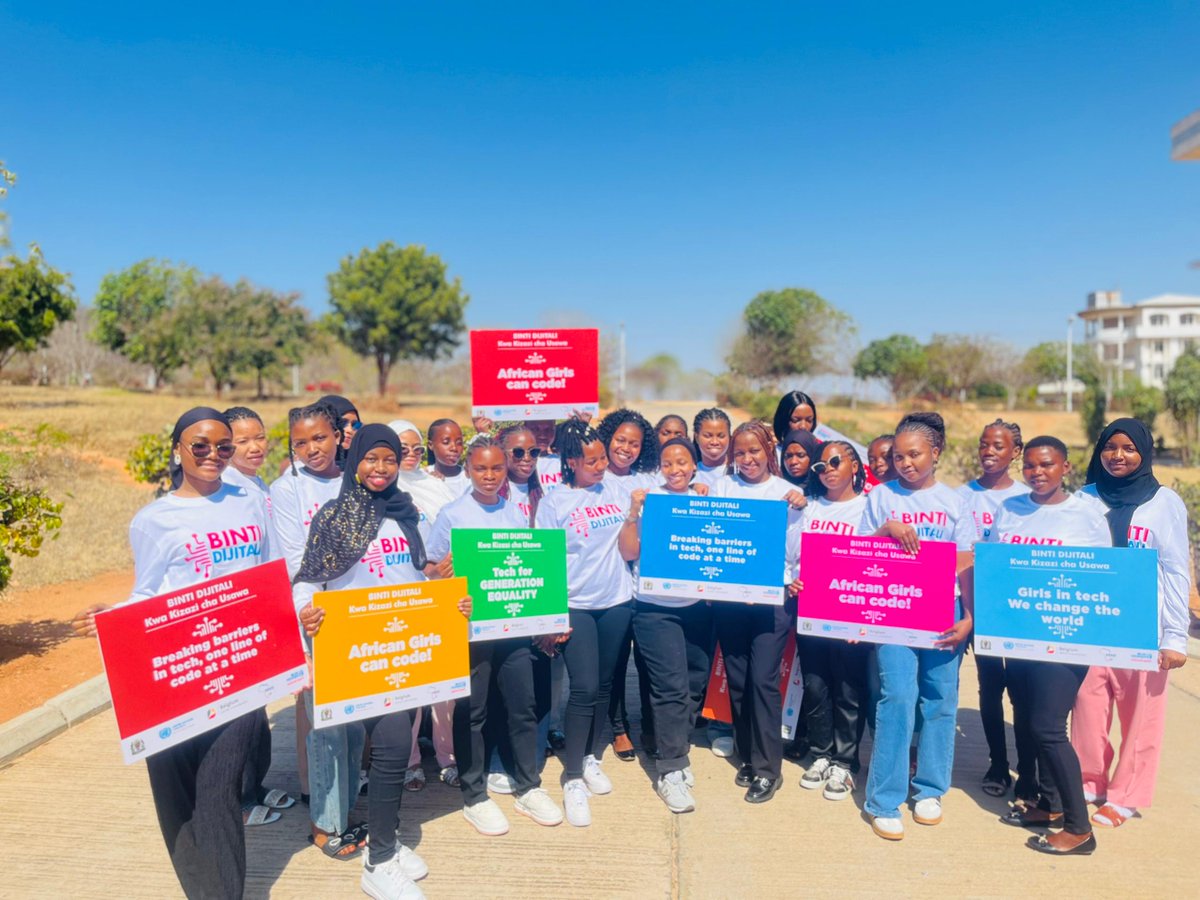 unwomentanzania's tweet image. 🚀 Happening Now in Dodoma: The @AGCCIAfrica_1 Coding Camp in Dodoma officially kicks off!
For 10 days, 50 young women and girls from across Tanzania will explore coding, robotics & digital innovation, unlocking pathways to future careers in tech. Stay tuned for more.