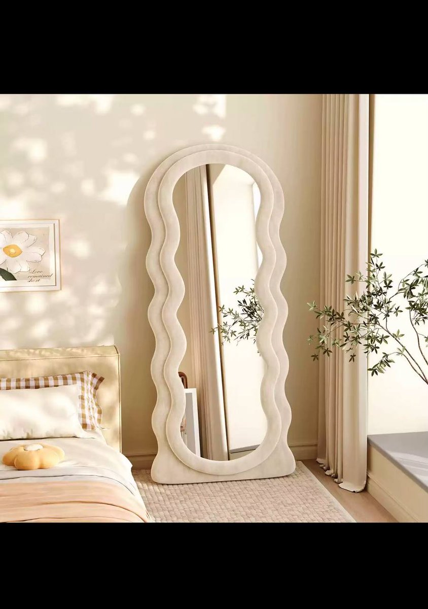 Eshoppers__'s tweet photo. Swirly design mirror 

N110k https://t.co/yyHy1Eb2p3