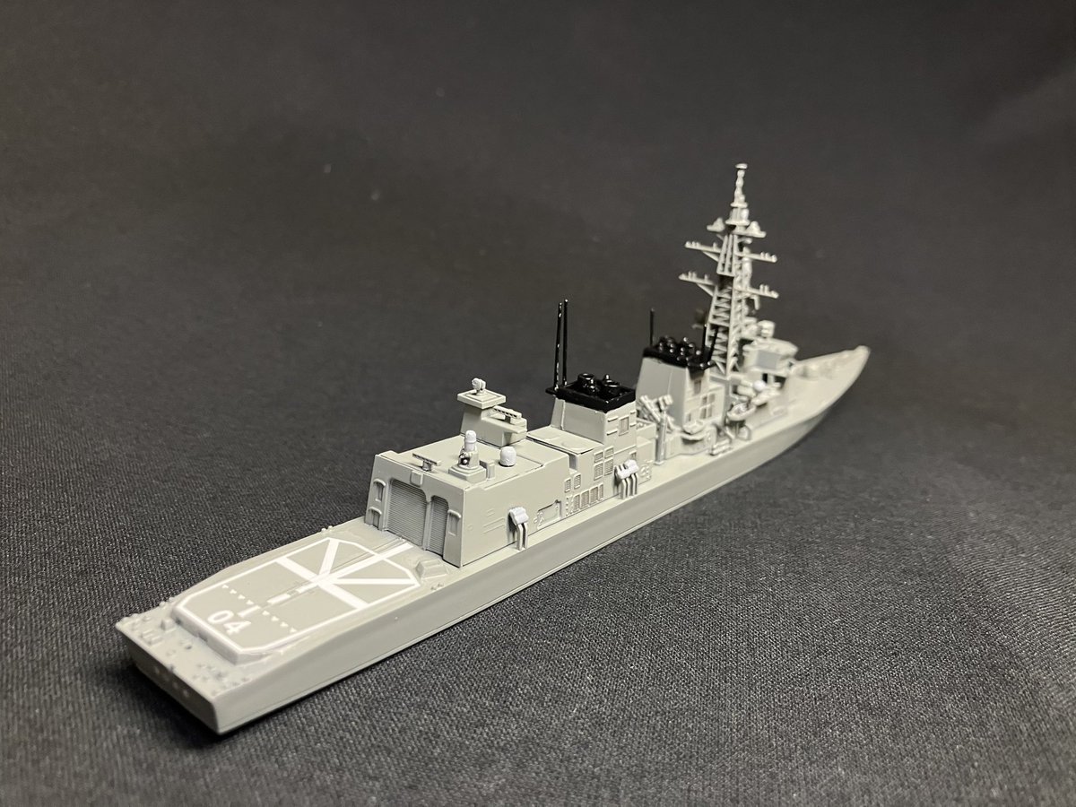 midori9A5FA9's tweet image. アオシマ ウォーターラインシリーズ 1/700 護衛艦きりさめ
完成ですわ〜〜〜!!
むらさめ型護衛艦の4番艦ですわ
むらさめと準同型艦のたかなみを作った気がするのですが、その頃より簡単に感じましたわ
気付かない内にレベルアップしてましたね!
#積みプラ崩し大会2025夏 #完成 #17個目
