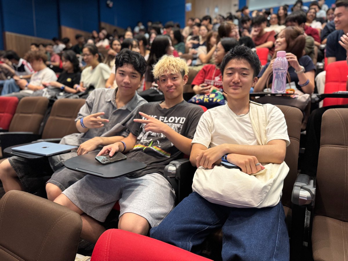 MonashMalaysia's tweet image. Our Orientation Week is in full swing! 🎉
It’s been a joy seeing so many new faces today. Welcome to your new chapter at #Monash! We can't wait to see where this week (and journey) takes you. 🌟