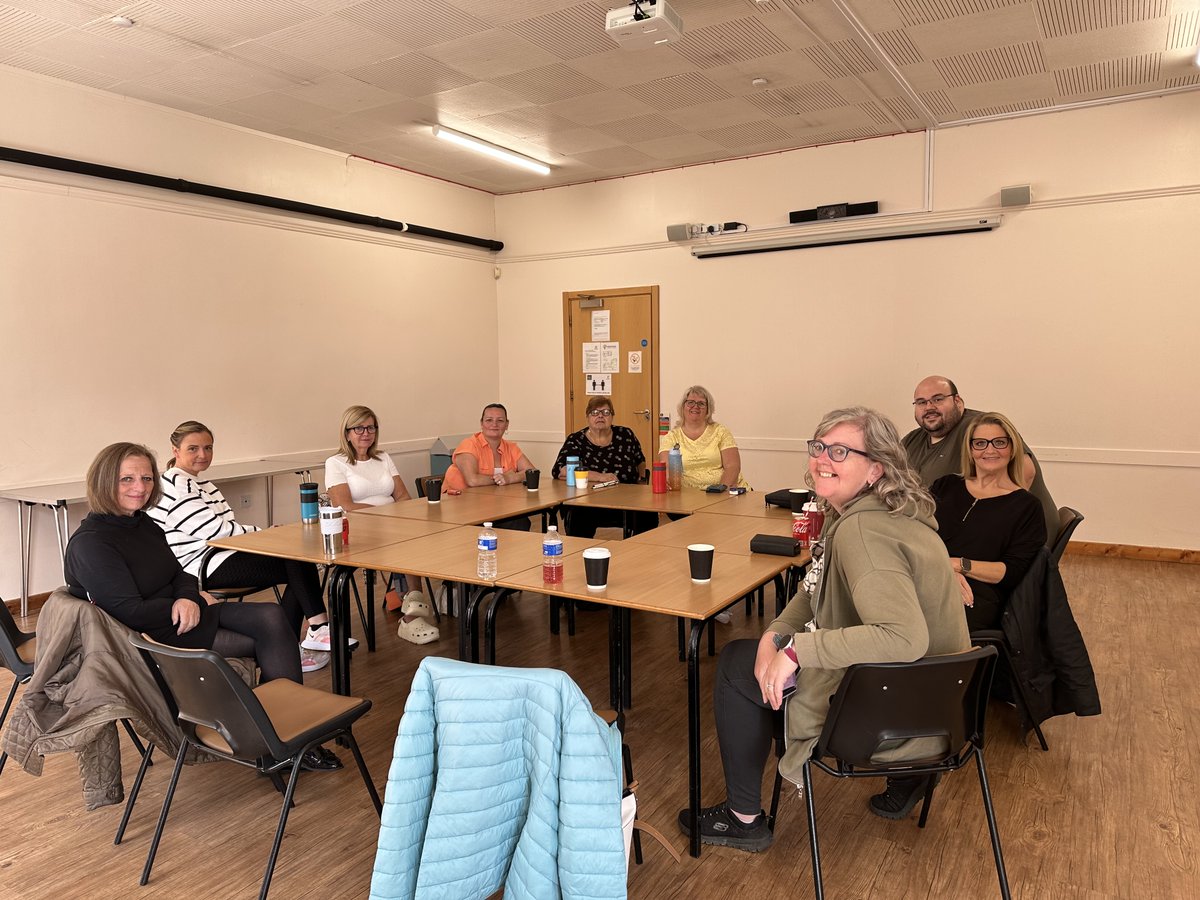 UKCPObesity's tweet photo. We’re expanding our in-person peer support meetings across the UK — offering safe, understanding spaces for people living with obesity.

These groups make a real difference, but they come with costs.

Support our work: https://t.co/mOgodwtCgq

Every donation helps us reach others https://t.co/h553cha47X