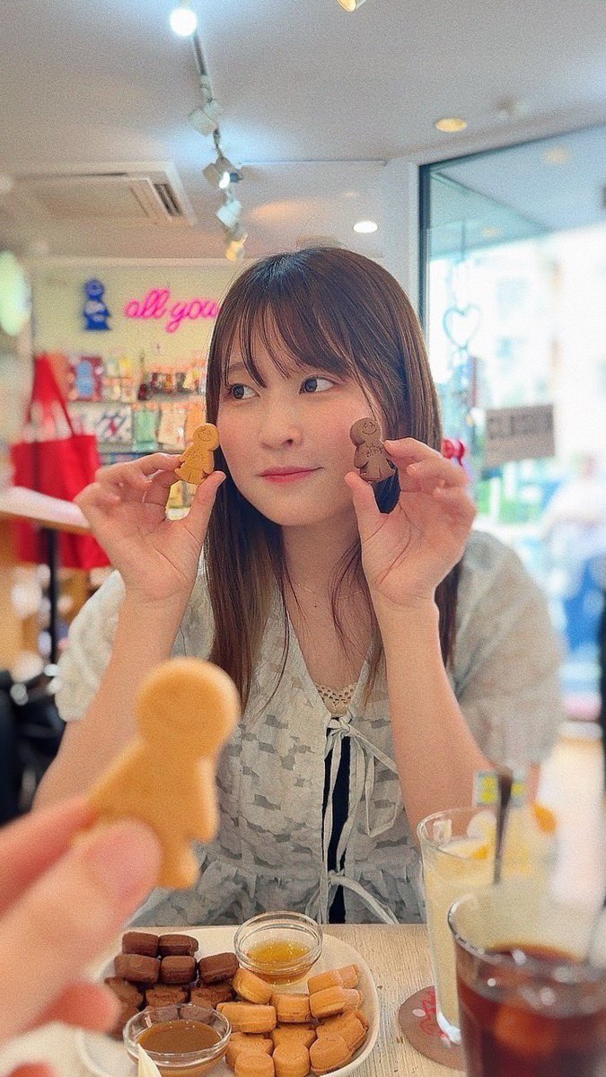 ぽんぽこりんページです Amazon.co.jp: おどるポンポコリン~ちびまる子ちゃん 誕生25th