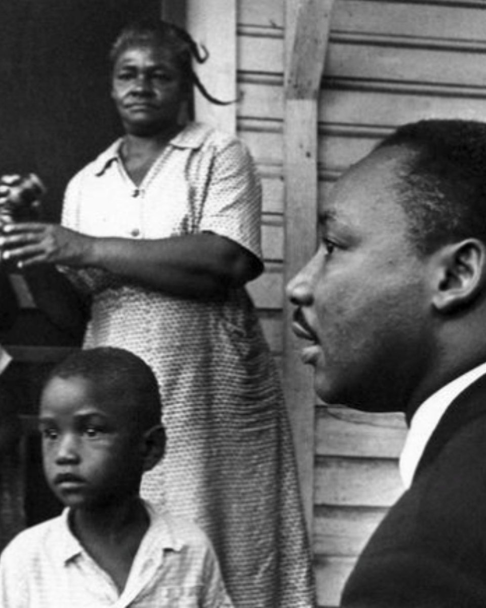 NCRMuseum's tweet photo. #OTD in 1964, Dr. King traveled door to door in Greenwood, Mississippi encouraging African Americans to register to vote. 
Despite facing death threats, Dr. King continued to express the importance of registering and voting. Have you voted in your local primary yet? https://t.co/90pUE3vsCZ