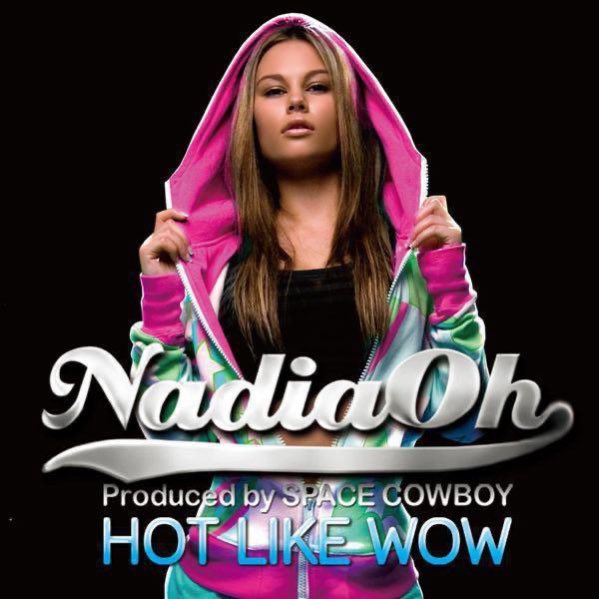 NadiaOhCharts's tweet image. 🚨 Nadia Oh officially has is now one ‘Hot Like Wow’ two streams Spotify of on album music.