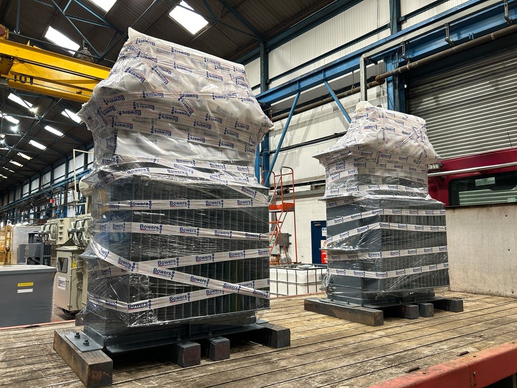Something a bit different leaving the factory this week. Pictured here are two 80kVA Pole Mounted transformers. 🔋🔋

These units are being supplied on behalf of one of the largest electrical trade wholesalers in the world. ⚡️

🌐bowerselec.co.uk/contact-us/

#electrical #polemounted