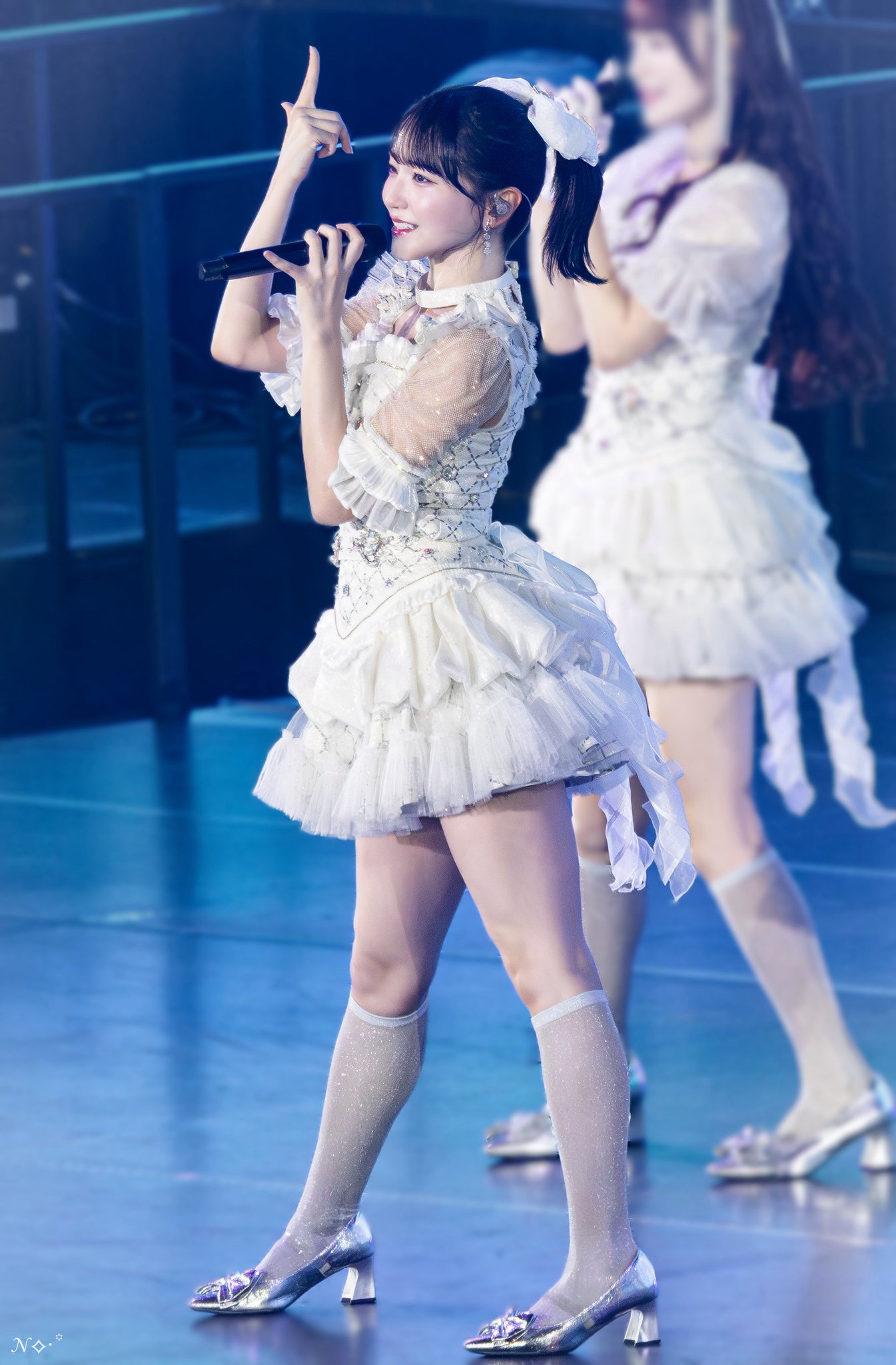 野口衣織 直筆 座り 生写真 ニット衣装 アリーナツアー イコラブ =LOVE LOVE イコラブ 野口衣織 アリーナツアー2024ニット衣装 生写真
